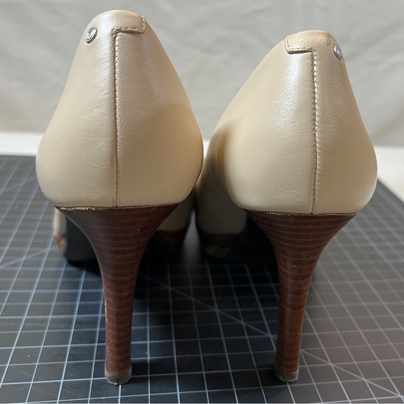 VGUC Rockport platform heels - Picture 4 of 8